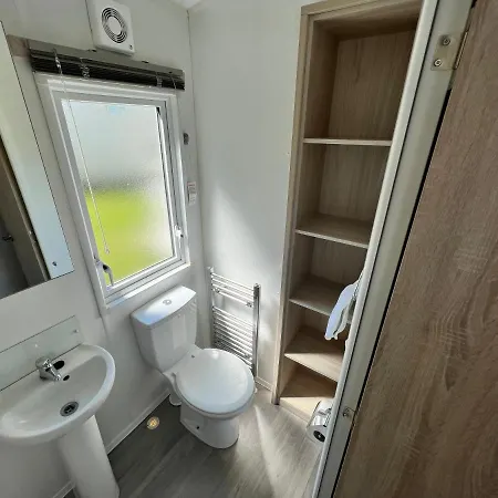 3 Bedroom Caravan Lg34, Lower Hyde, Shanklin Exterior photo