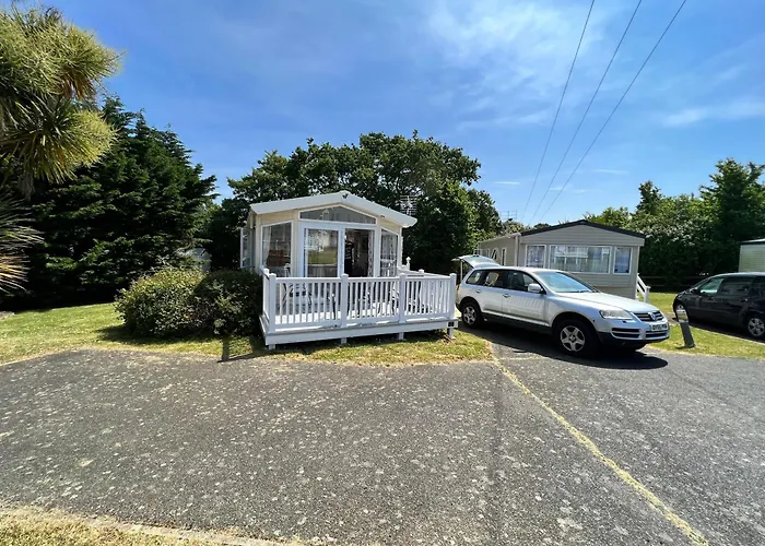 3 Bedroom Caravan Lg34, Lower Hyde, Shanklin