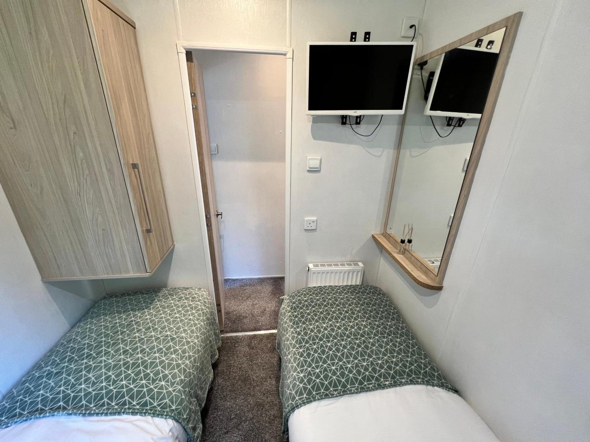 Apartment 3 Bedroom Caravan Lg34, Lower Hyde, Shanklin